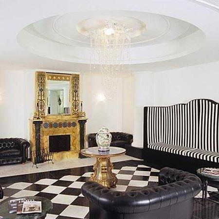 M Glamour Hotel Габиче Маре Стая снимка