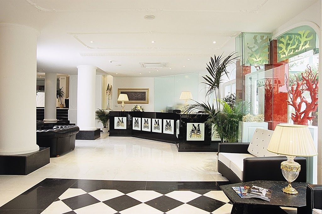 M Glamour Hotel Габиче Маре Интериор снимка