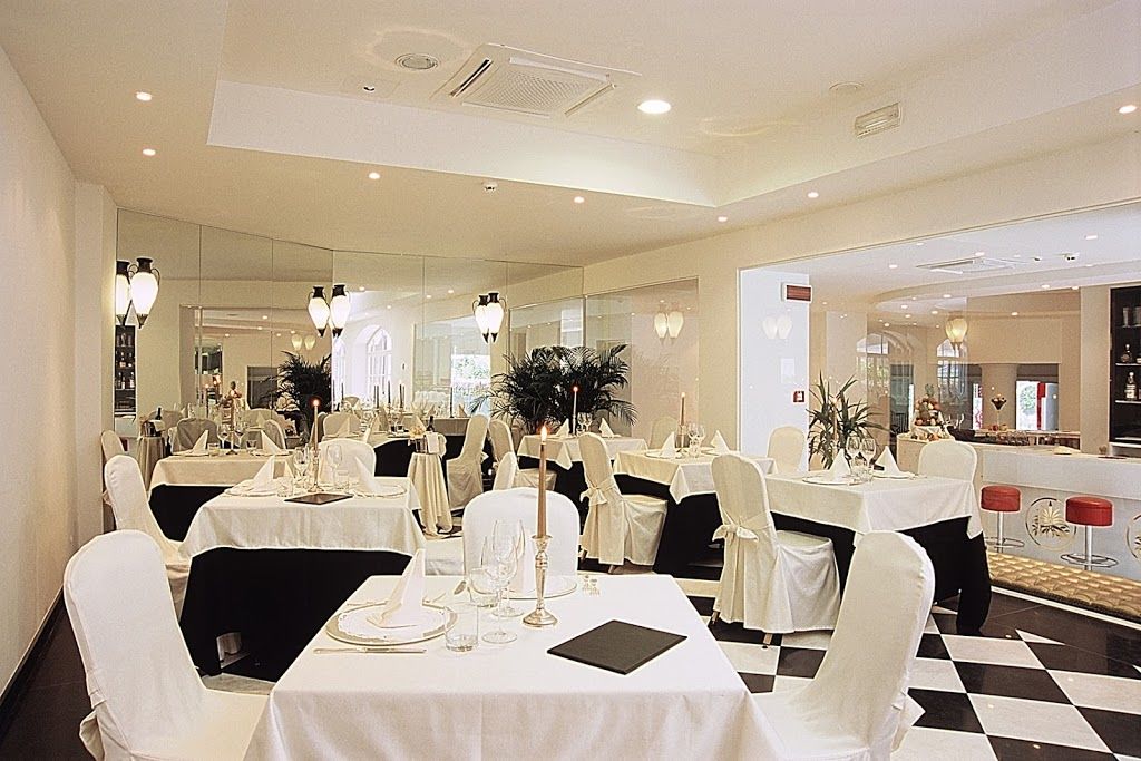 M Glamour Hotel Габиче Маре Ресторант снимка